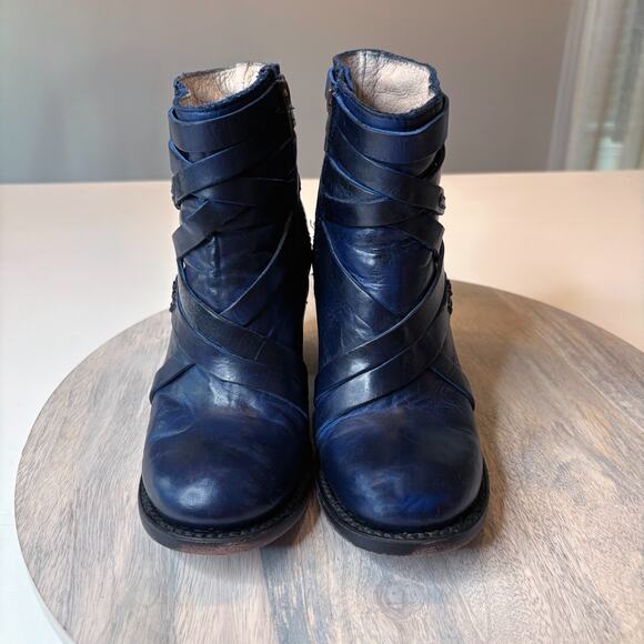 Freebird by Steven Rare Gem Blue Leather Distressed Moto Boots US Size 6 - Picture 4 of 11